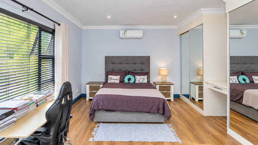 3 Bedroom Property for Sale in WestLake Country Safari Estate North West